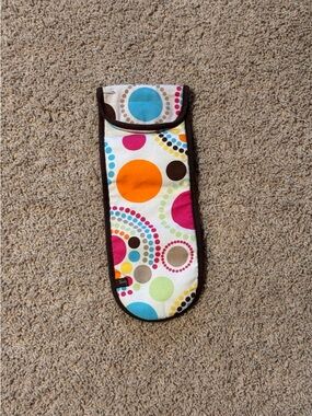 Thirty-one Multicolor Dot Print Heat-Resistant Hair Tool Sleeve